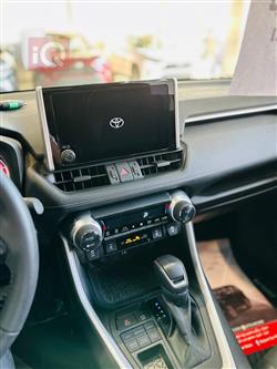 تويوتا راف 4